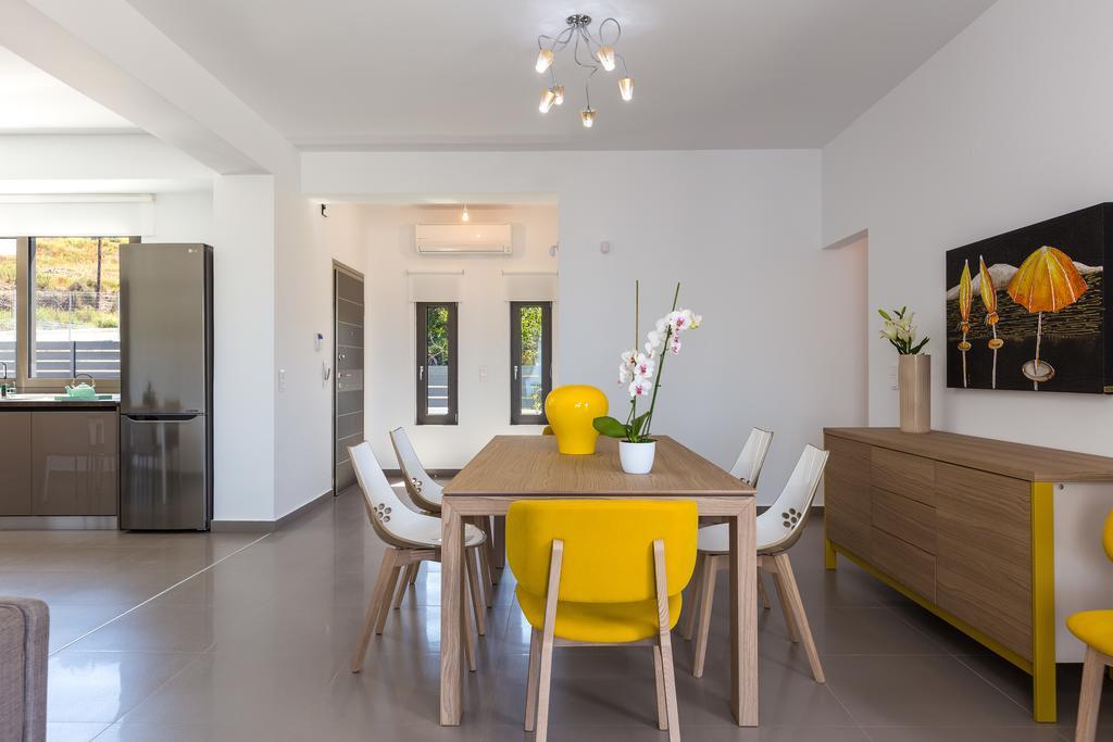 Eolia Iconic Villa, Walking Distance To The Beach, By Thinkvilla Panormos  ภายนอก รูปภาพ