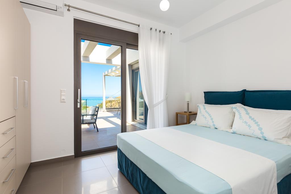 Eolia Iconic Villa, Walking Distance To The Beach, By Thinkvilla Panormos  ภายนอก รูปภาพ