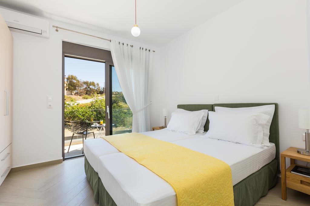 Eolia Iconic Villa, Walking Distance To The Beach, By Thinkvilla Panormos  ภายนอก รูปภาพ