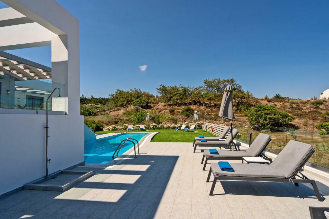 Eolia Iconic Villa, Walking Distance To The Beach, By Thinkvilla Panormos  ภายนอก รูปภาพ
