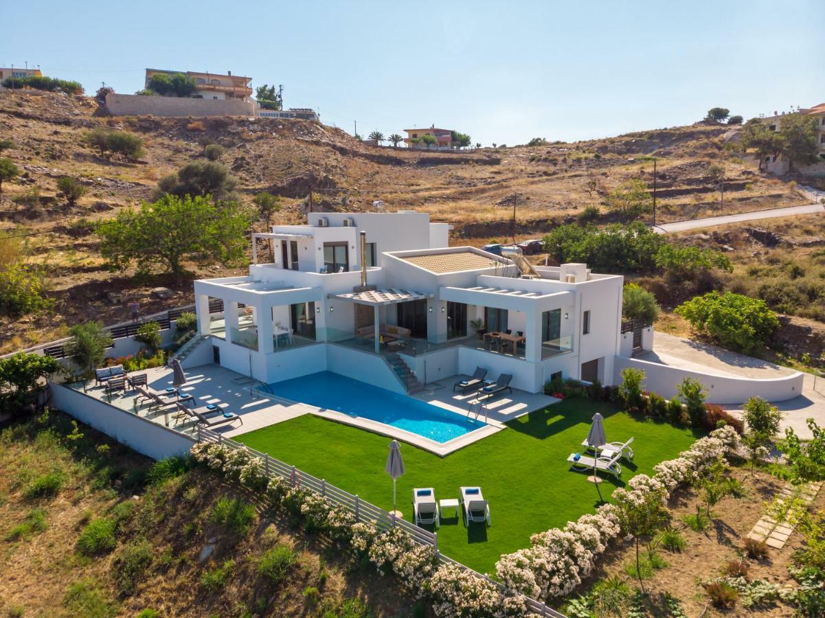 Eolia Iconic Villa, Walking Distance To The Beach, By Thinkvilla Panormos  ภายนอก รูปภาพ